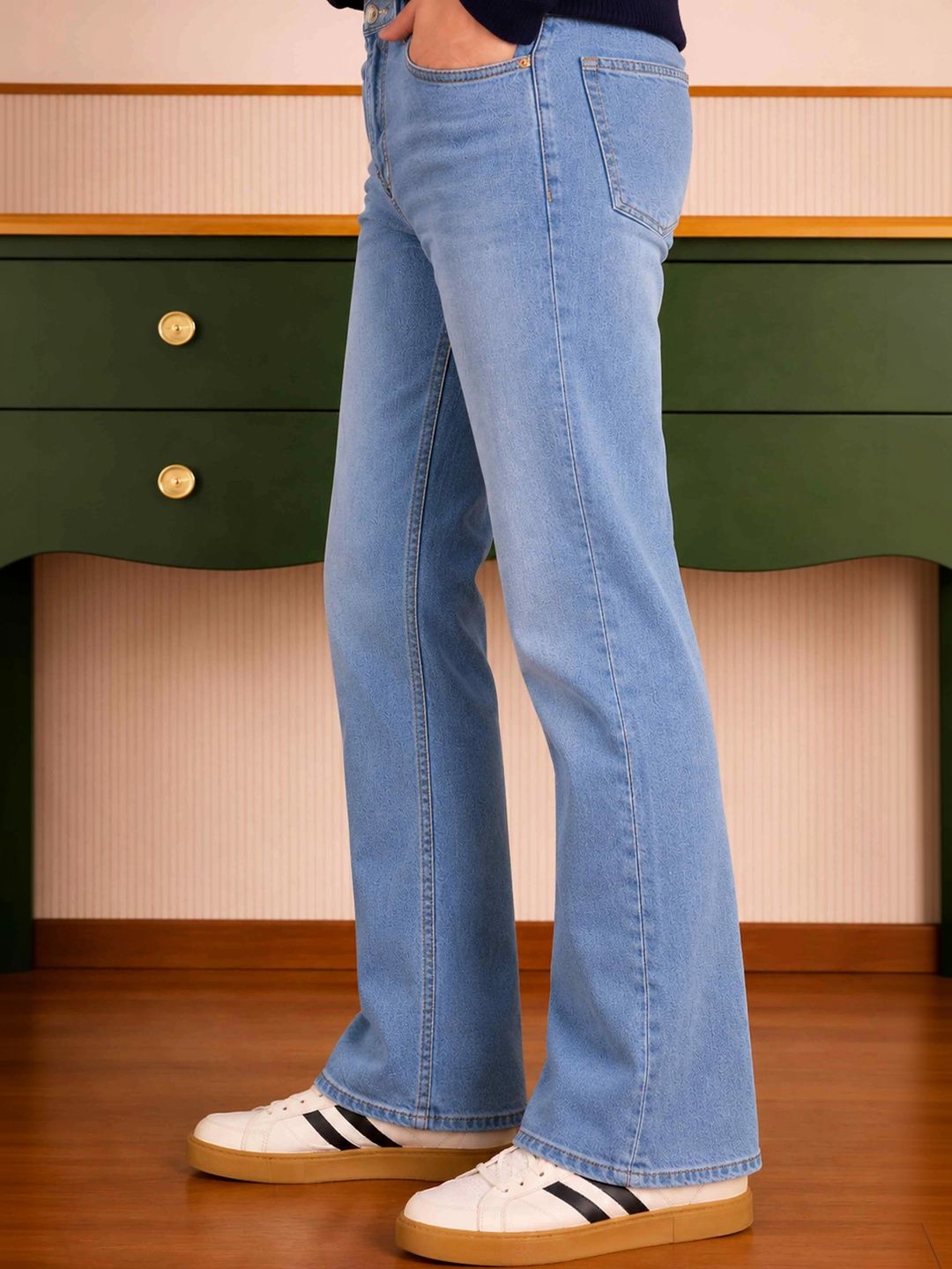 W.T.F - Witnessing True Fashion Men Comfort Bootcut Mid-Rise Jeans