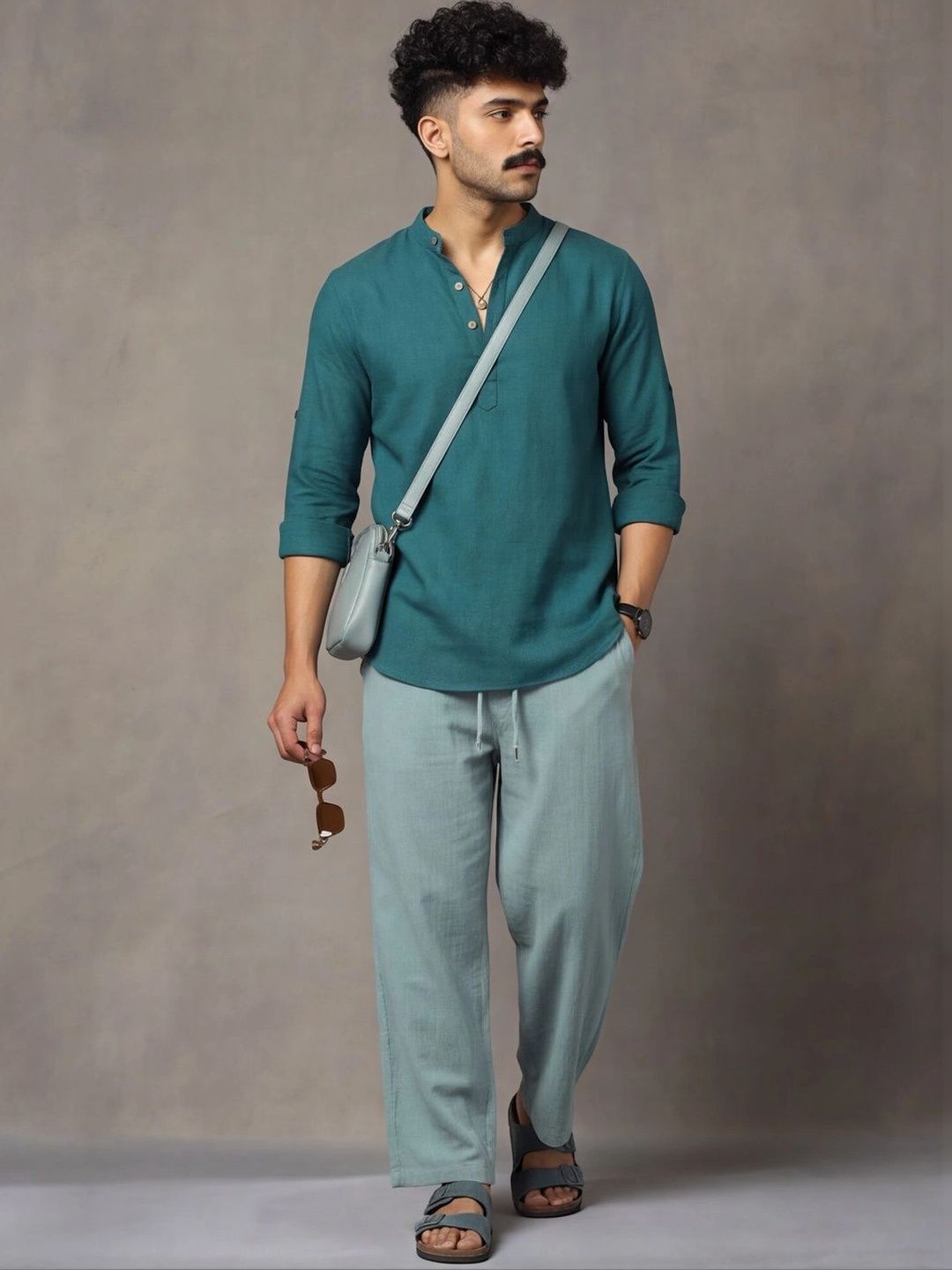 Navibhu Woven Design Solid Cotton Handloom Mandarin Collar Short Kurta