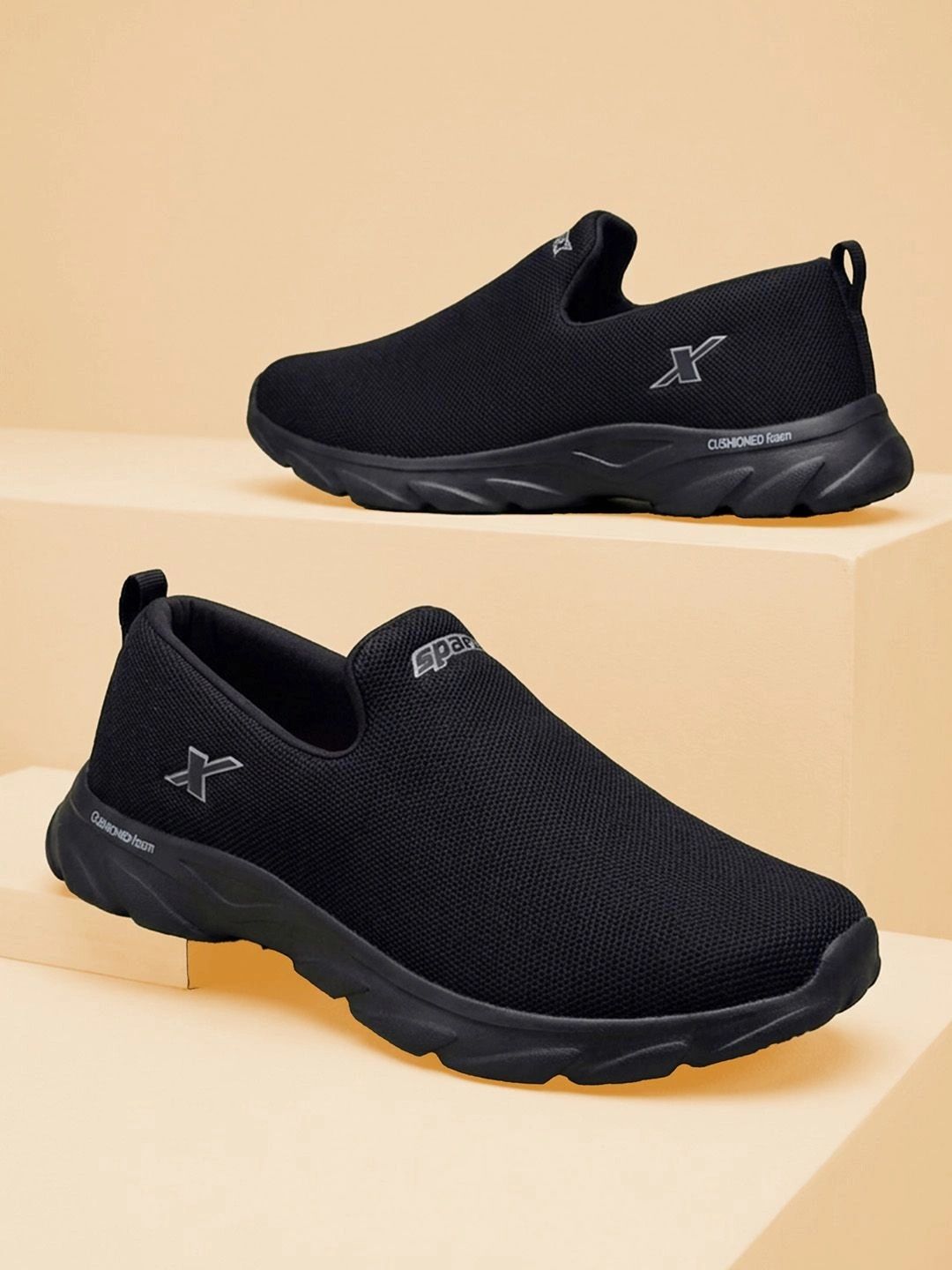 Sparx Men Slip On Walking Shoes