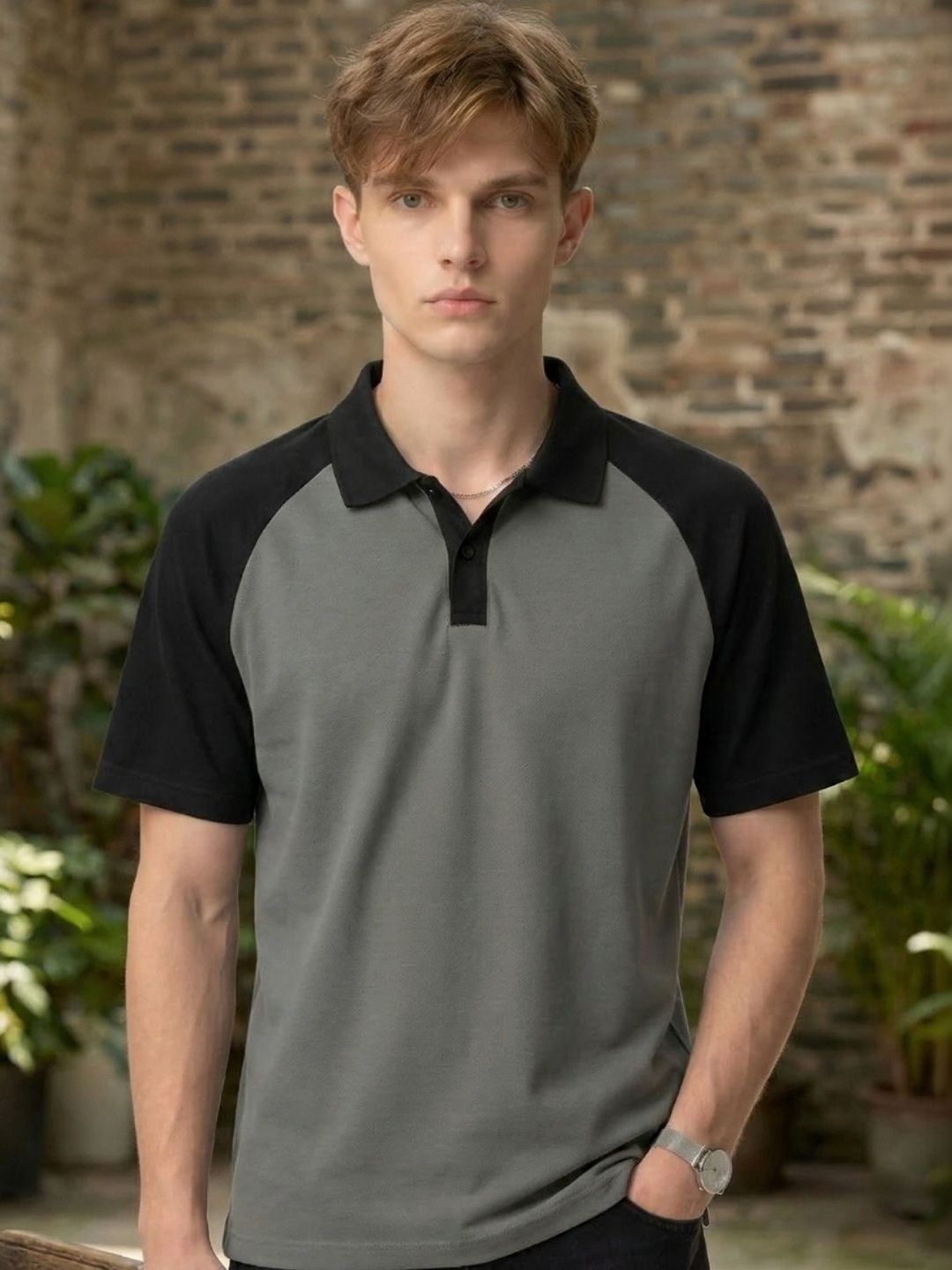 HERE&NOW Men Colourblocked Polo Collar T-shirt