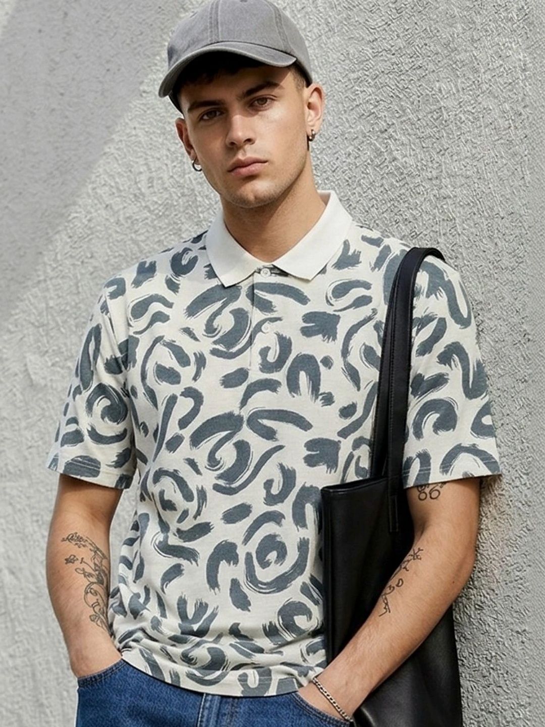 HERE&NOW Men Printed Polo Collar T-shirt