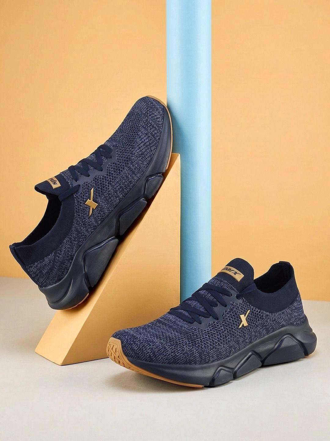 Sparx Men Lace-Up Sports Shoes