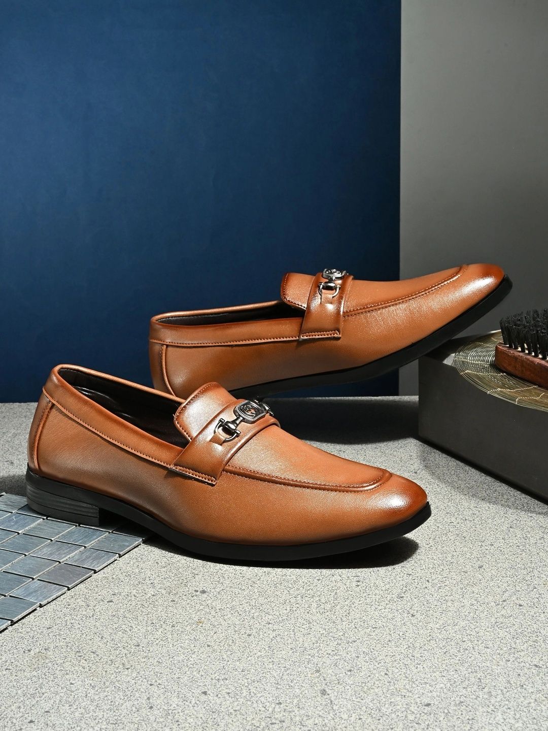 Azzaro Black Azzaro Men Synthetic Leather Round Toe Slip-On Formal Loafers