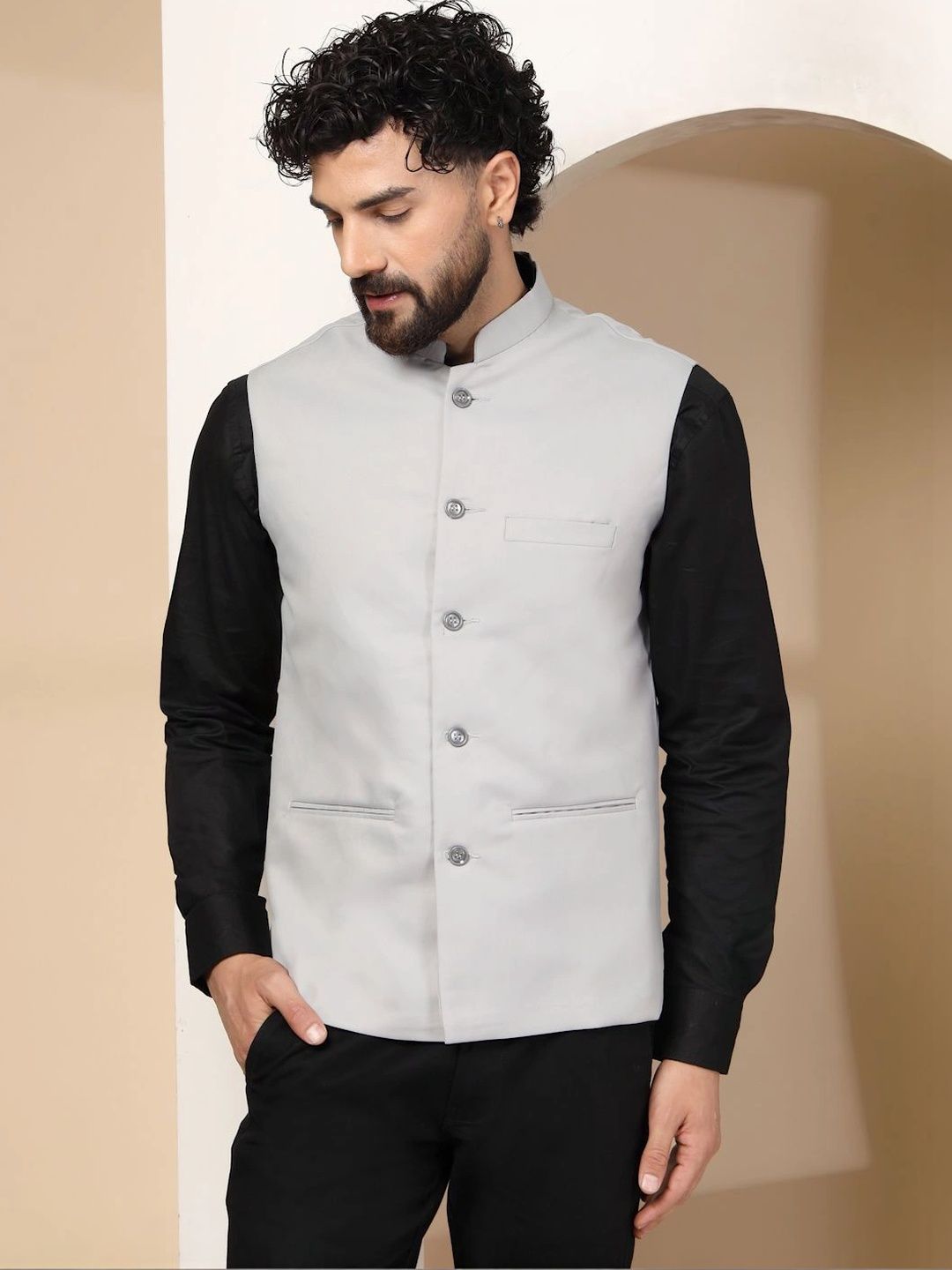 Vastraa Fusion Men Pure Cotton Mandarin Collar Nehru Jackets