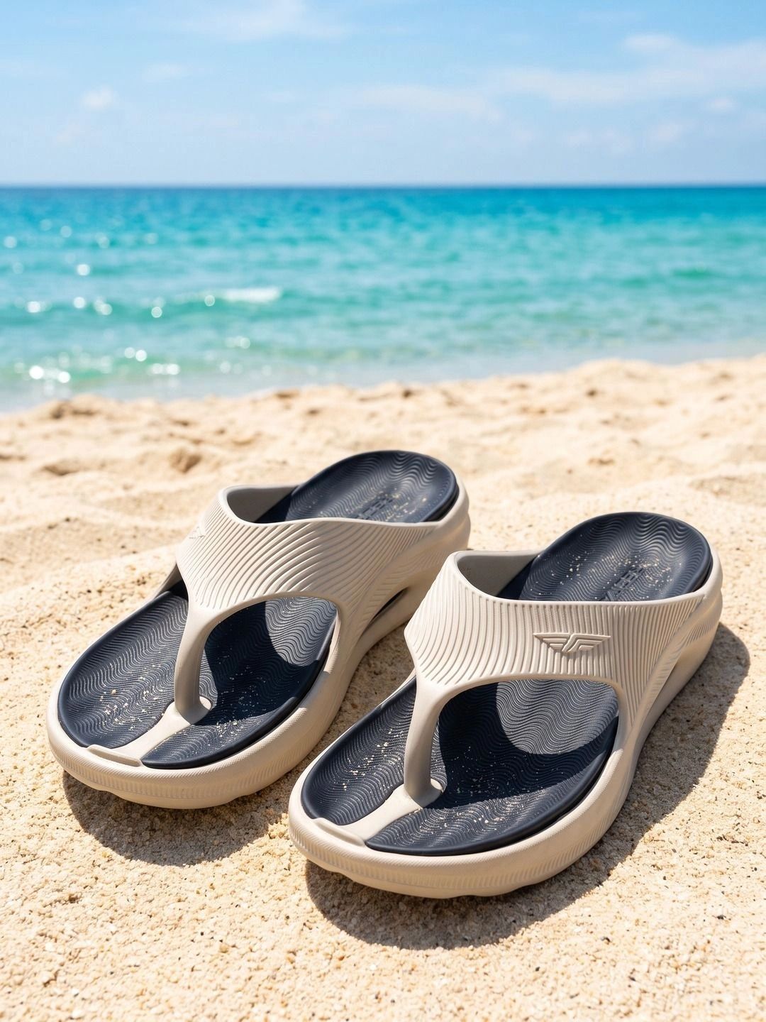 Red Tape Men Thong Flip-Flops