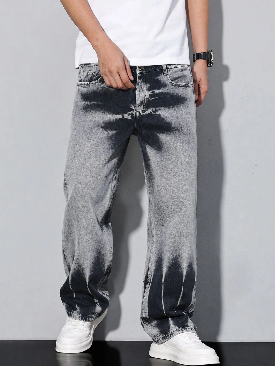 VERTICALS Men Straight Fit Mid-Rise Jeans