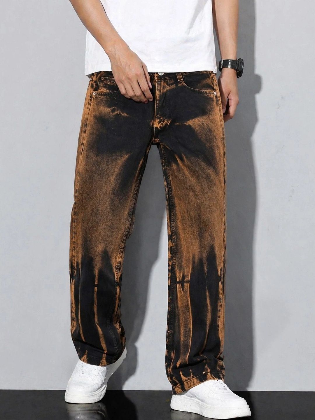 VERTICALS Men Straight Fit Mid-Rise Jeans