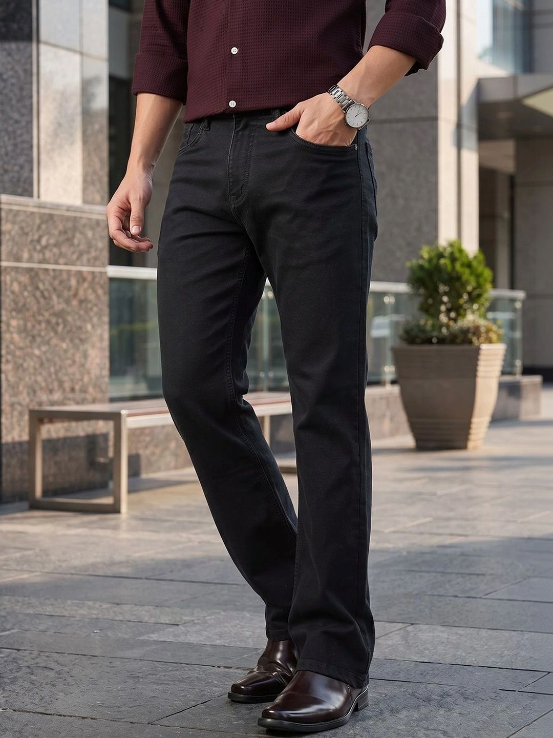 Thomas Scott Men Smart Bootcut Mid-Rise Stretchable Jeans