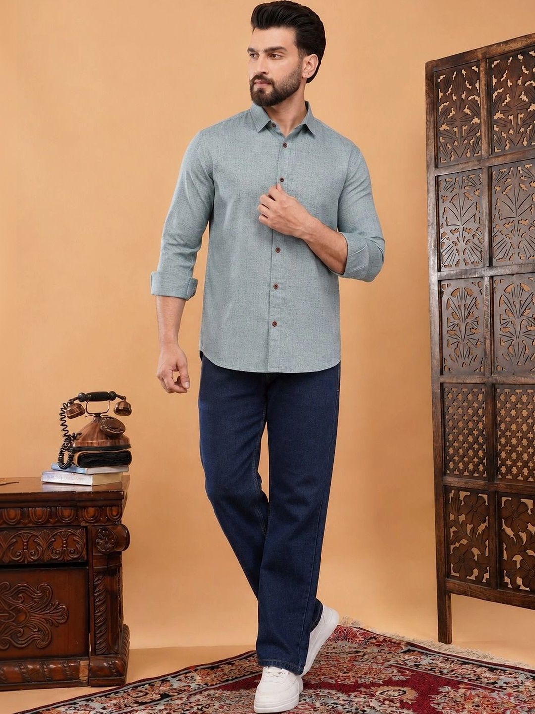 CHIRASVI Men Classic Casual Shirt