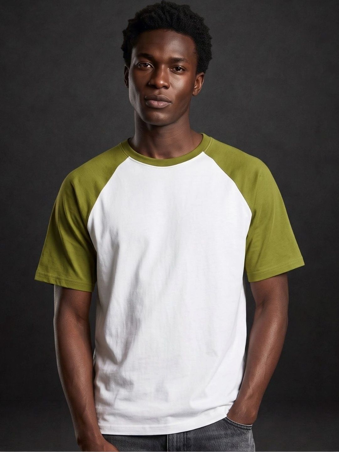 La Pajaro Men Colourblocked T-shirt