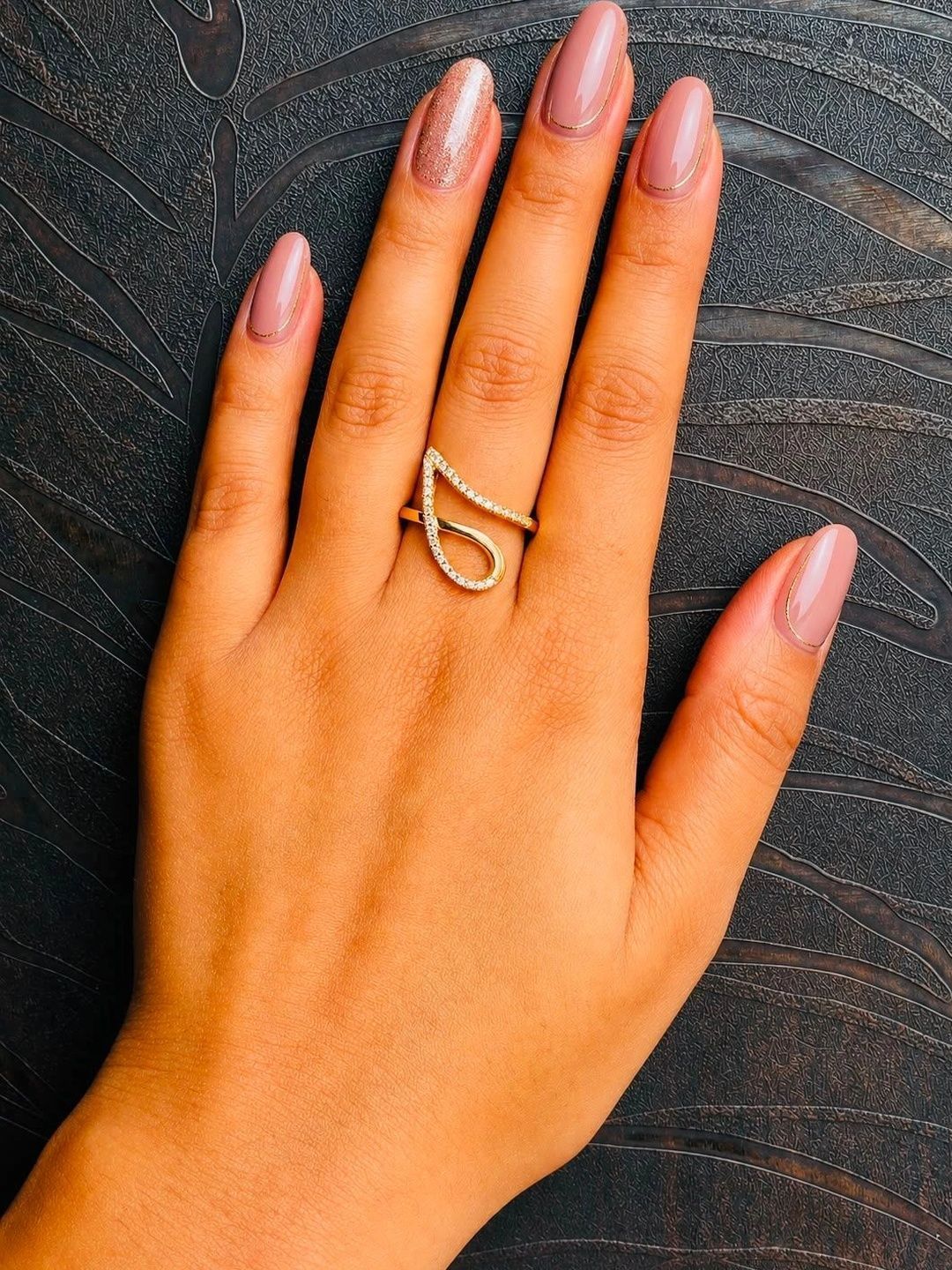 Gifto shifto Women Finger Ring