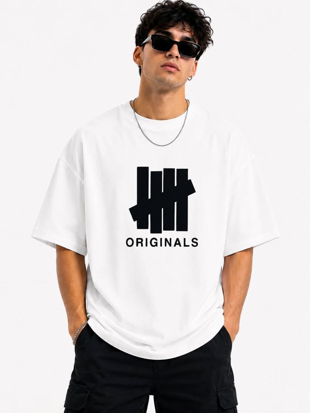 HASTEN Men Oversized Graphic T-shirt