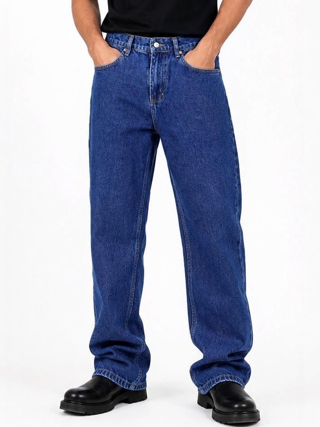 MQ Denim Men Straight Fit Mid-Rise Jeans