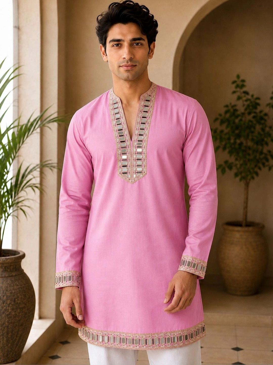 House of Pataudi Men Embellished Mirror Work Kurta