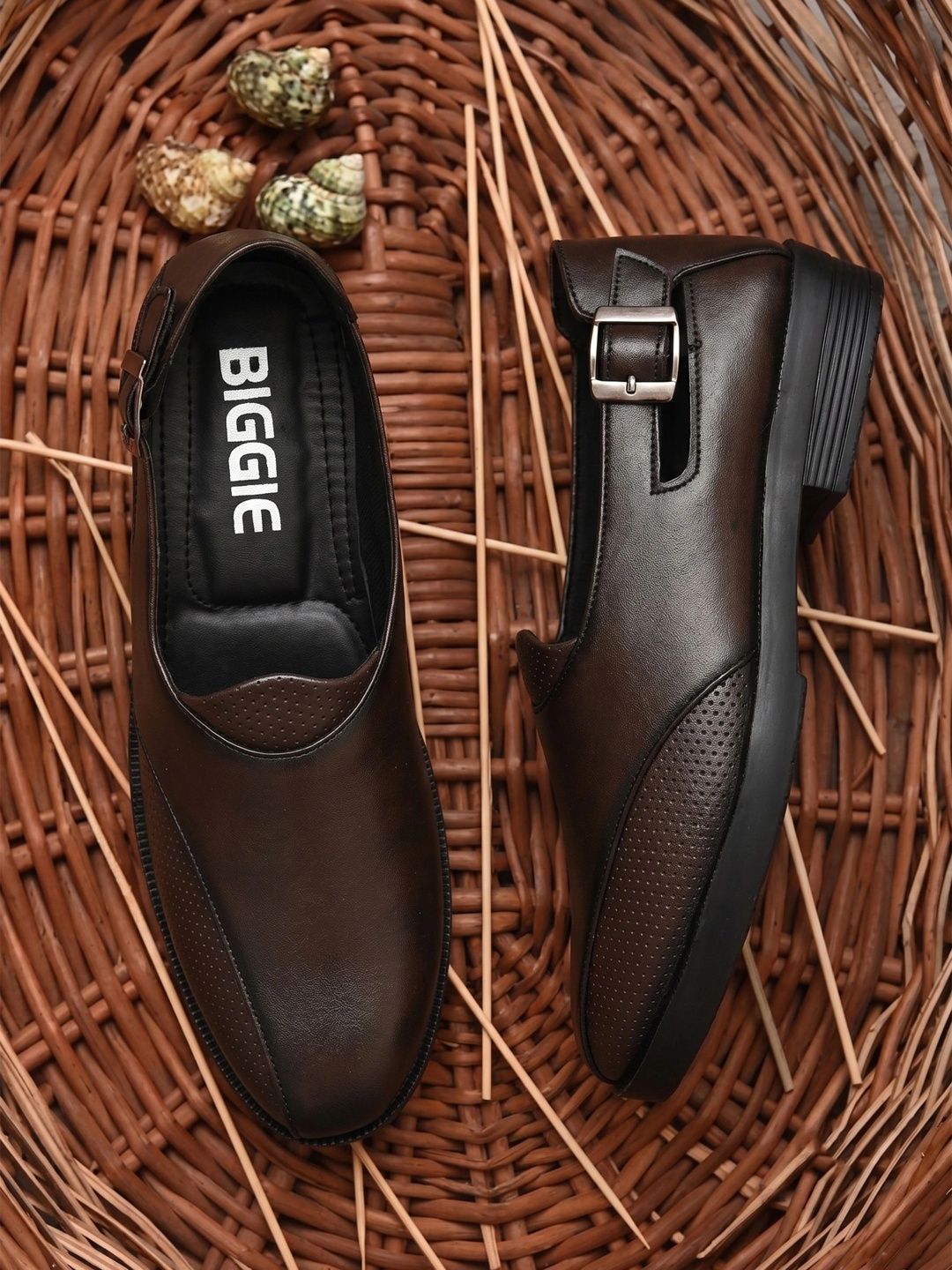 BIGGIE Men Shoe-Style Sandals