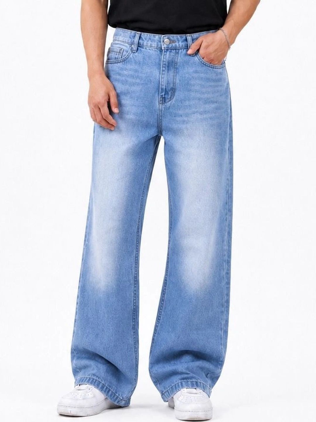 MQ Denim Men Straight Fit Mid-Rise Light Fade Jeans