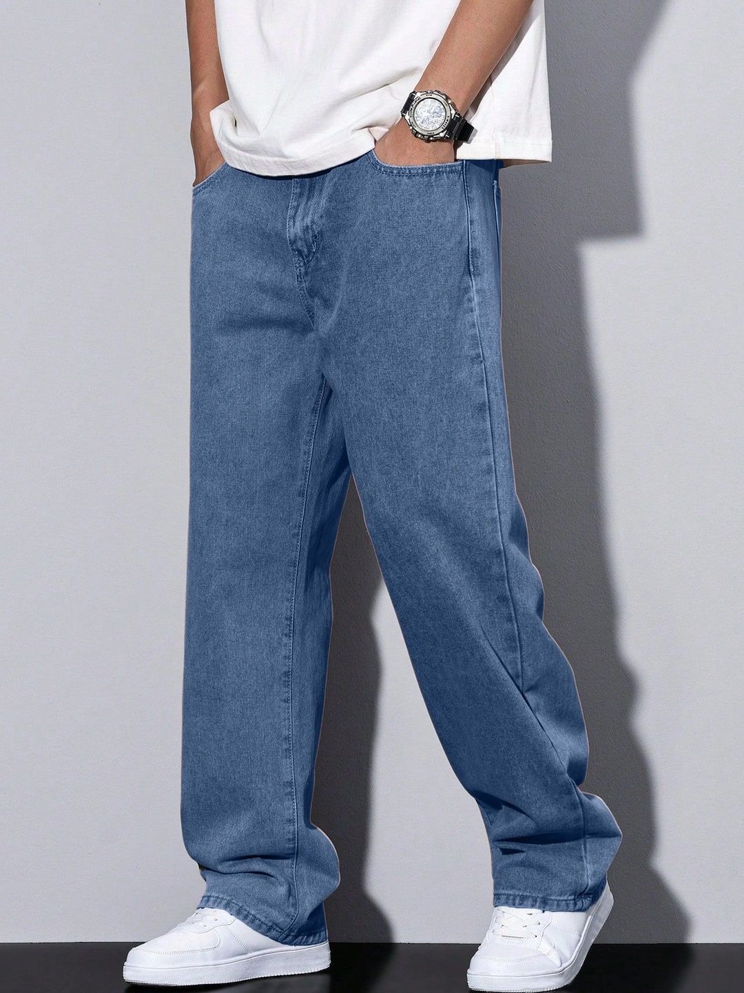 PLUS 91 Men Smart Straight Fit Mid-Rise Jeans