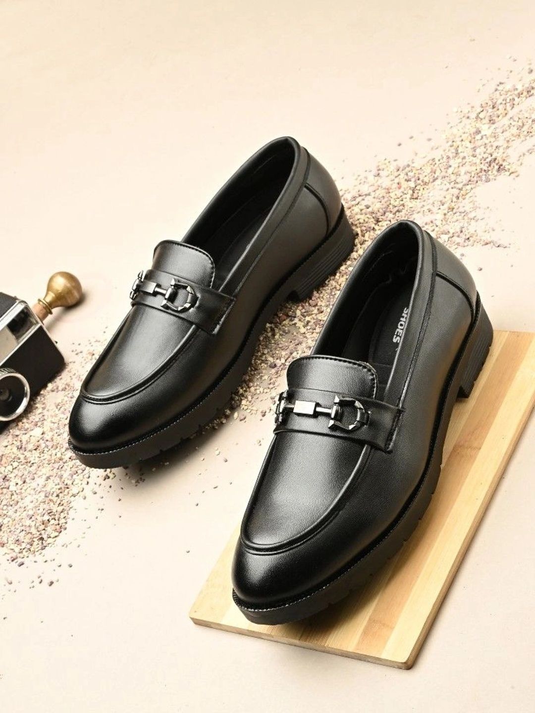 BUCIK Men Round Toe Formal Shoes