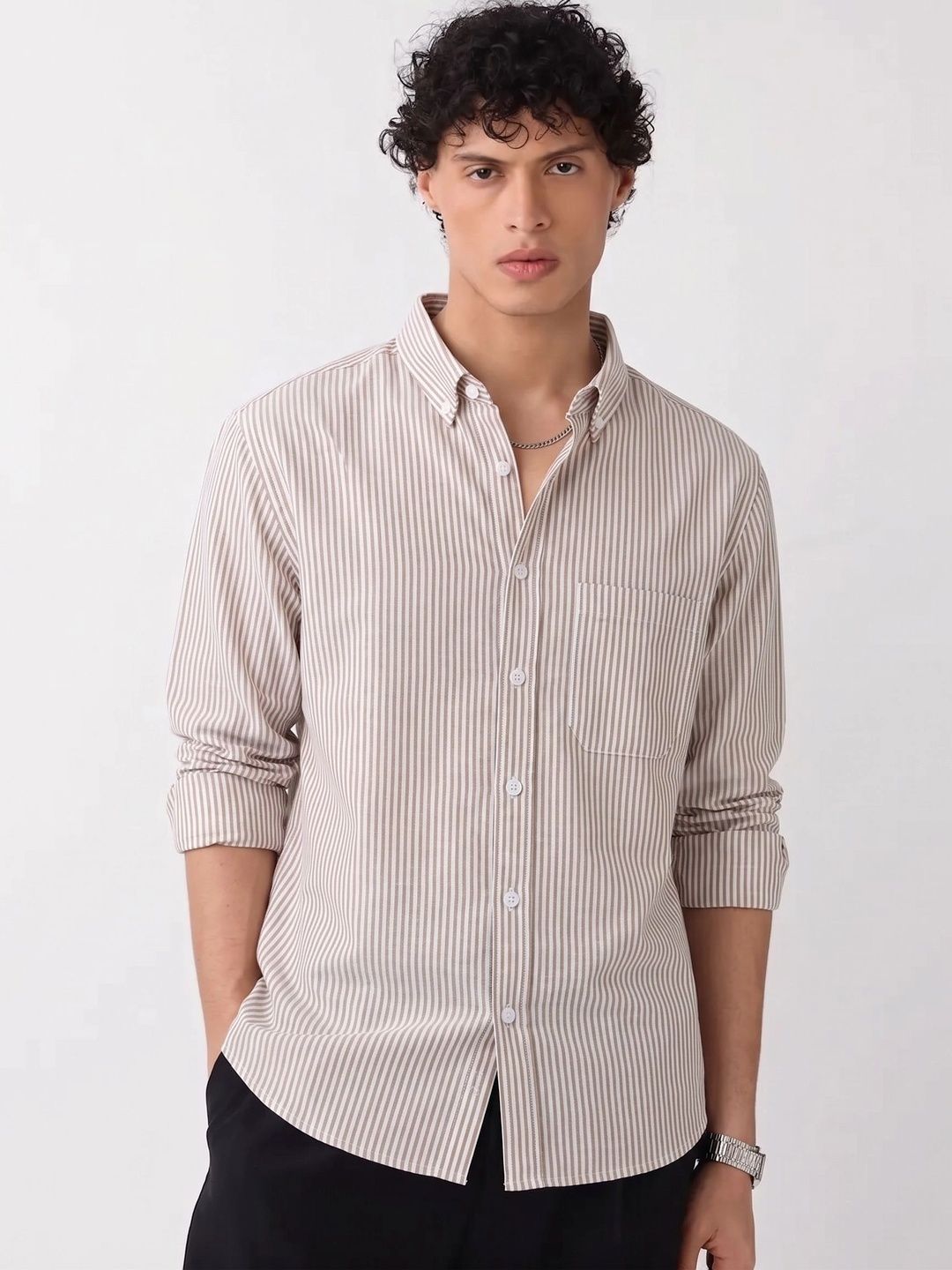 OQUENT Men Standard Striped Casual Shirt