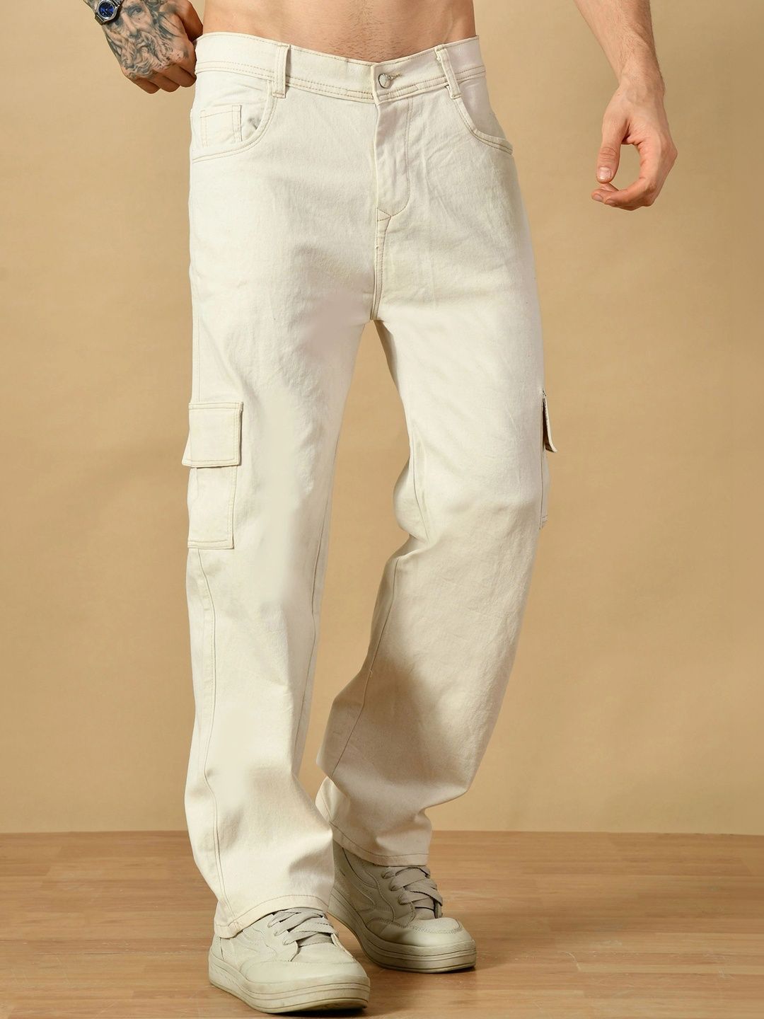 HERE&NOW Men's Light Beige Cargo Relaxed Fit Wide-Leg Jeans with Contrast Stitching