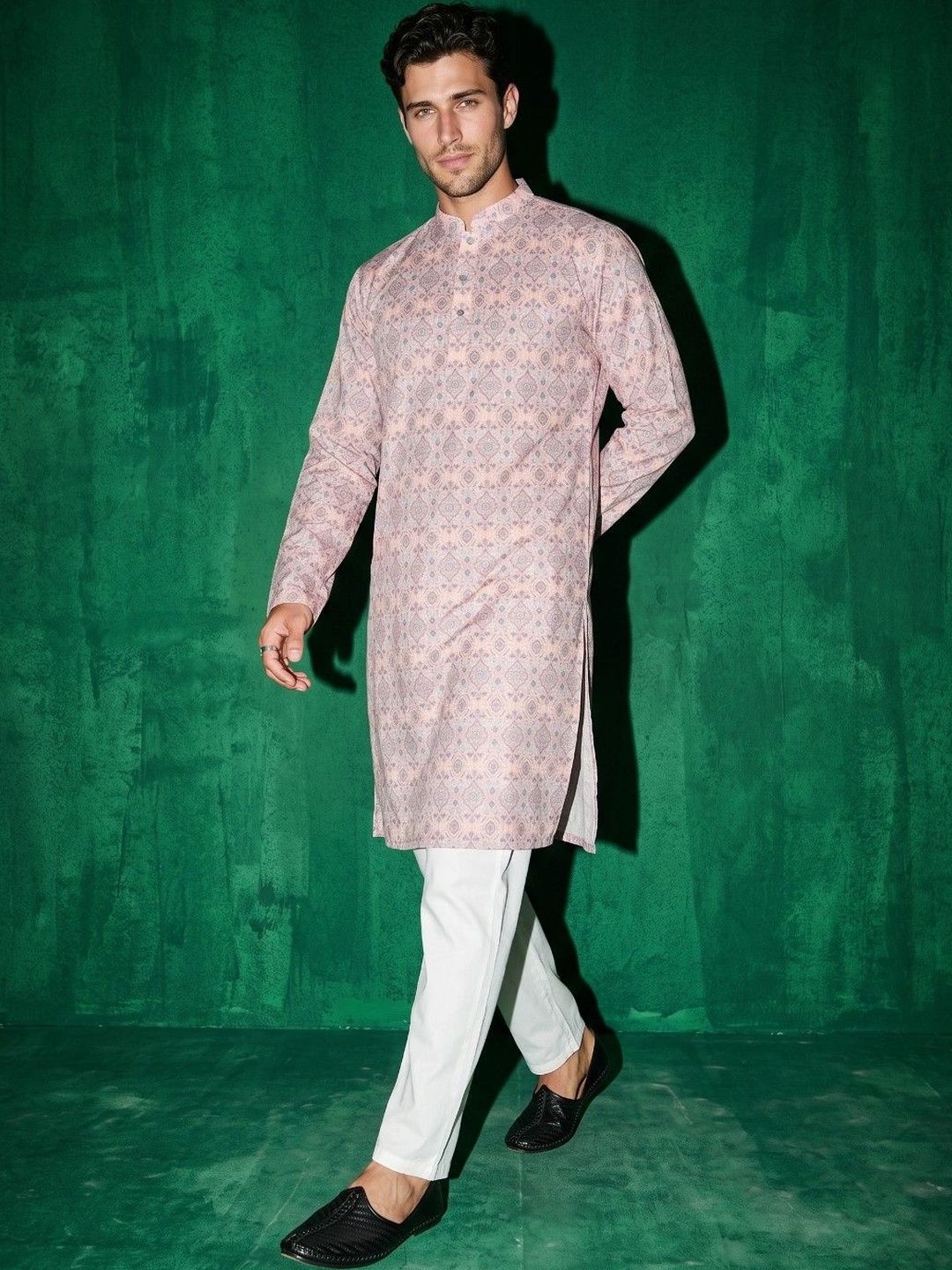 DRIP CHOWK Men Printed Emrbroidered Sequinned Kurta