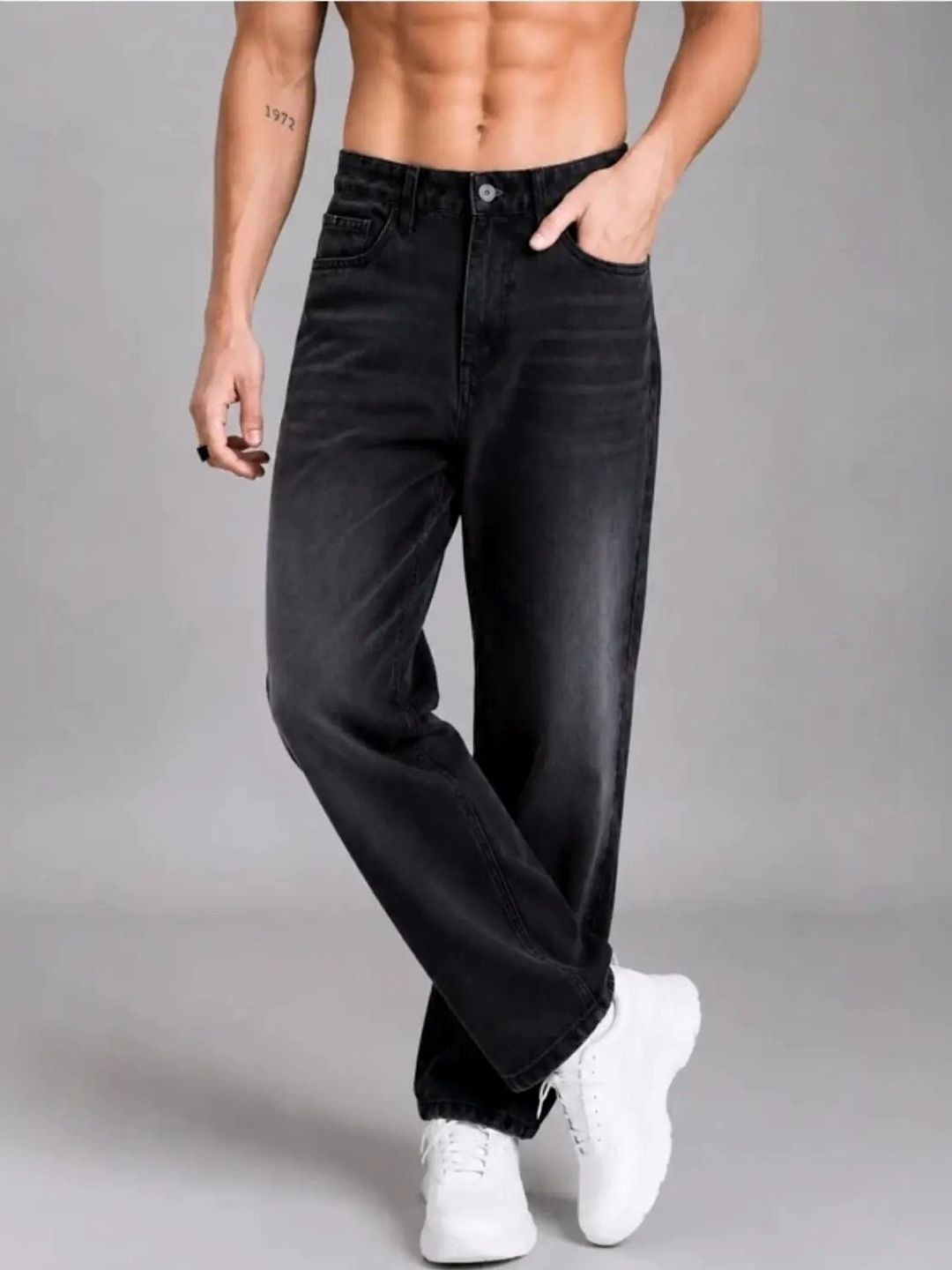 SYNZO Men Comfort Relaxed Fit Mid-Rise Low Distress Jeans