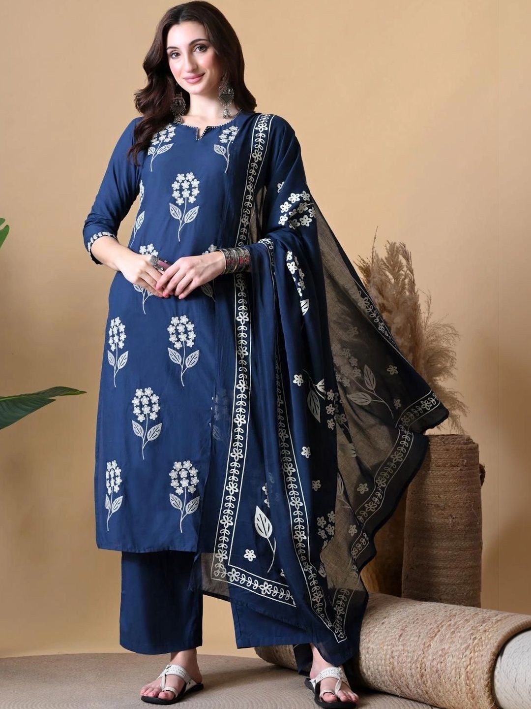 Anouk Women Floral Embroidered Regular Thread Work Kurta with Palazzos & With Dupatta