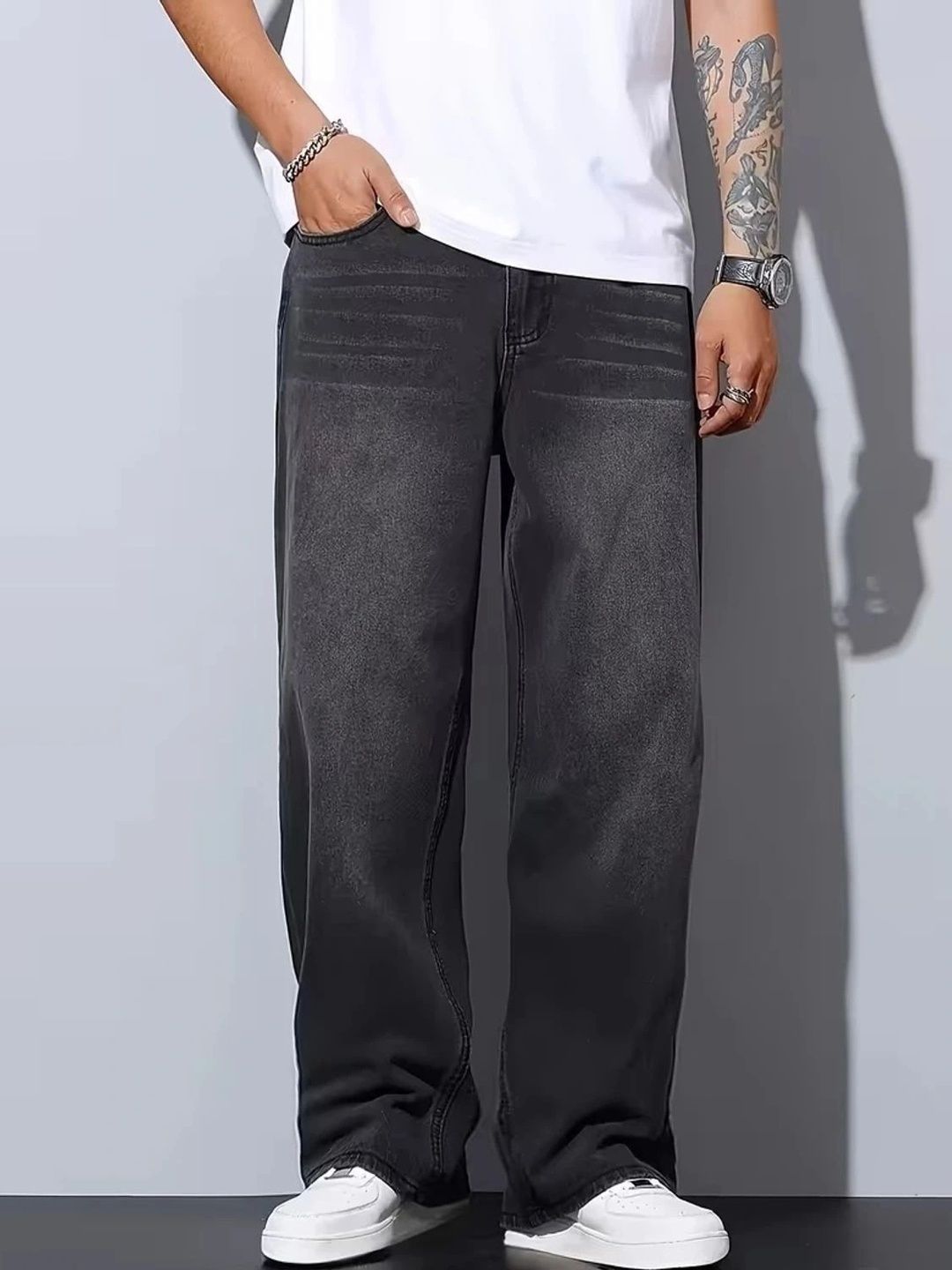 SYNZO Men Comfort Relaxed Fit Mid-Rise Jeans
