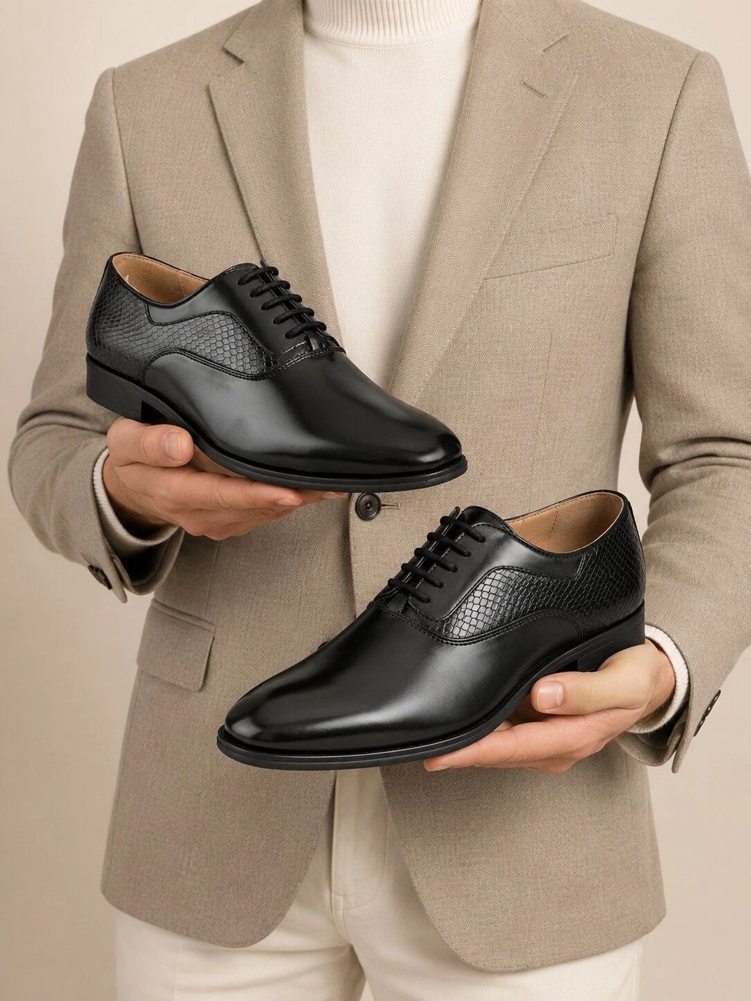 House of Pataudi Men Textured Formal Oxfords