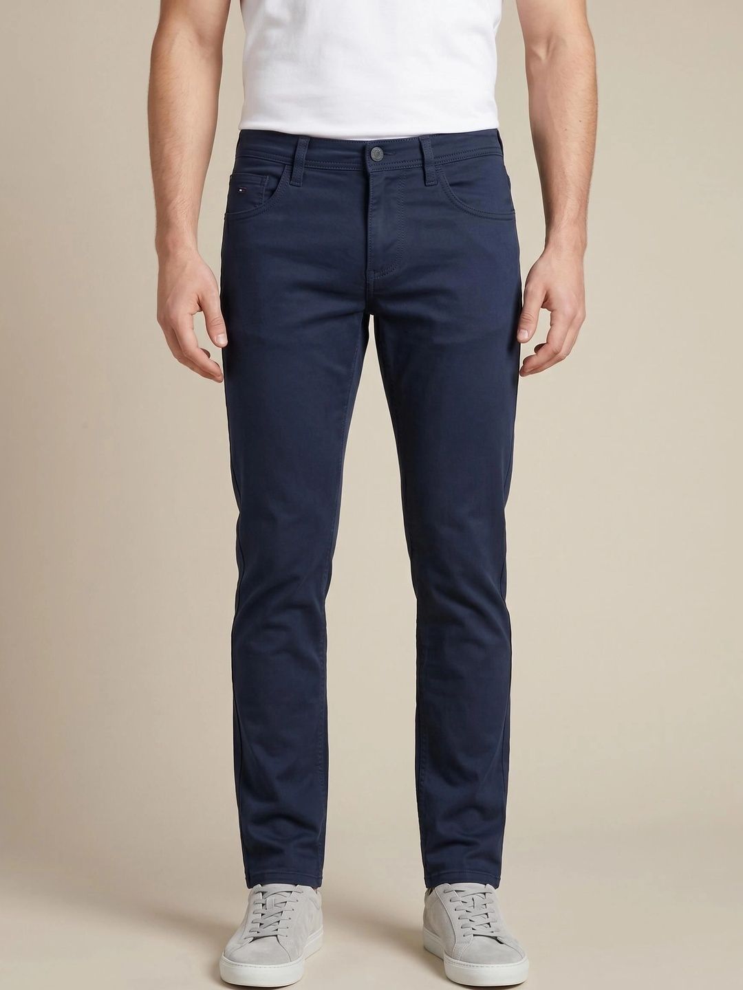 Turtle Men Narrow Skinny Fit Mid-Rise Stretchable Jeans