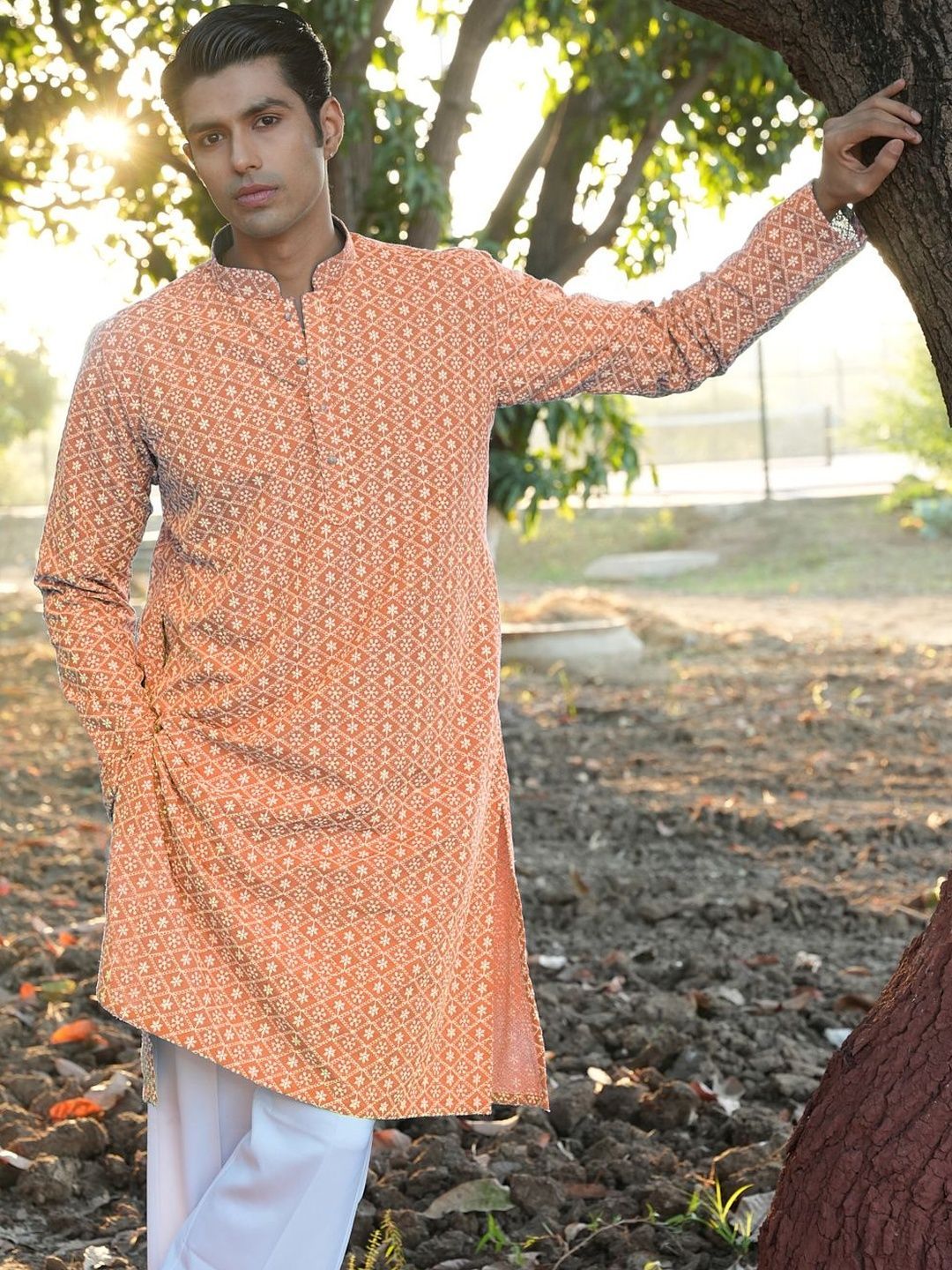 Anouk Men Geometric Embroidery Knee Length Straight Kurta