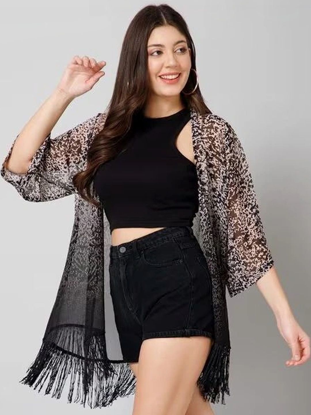 Lunice Women Printed Tasselled Shrug