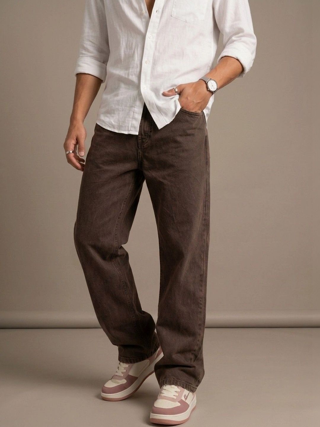 glitchez Men Classic Regular Fit Mid-Rise Low Distress Stretchable Jeans