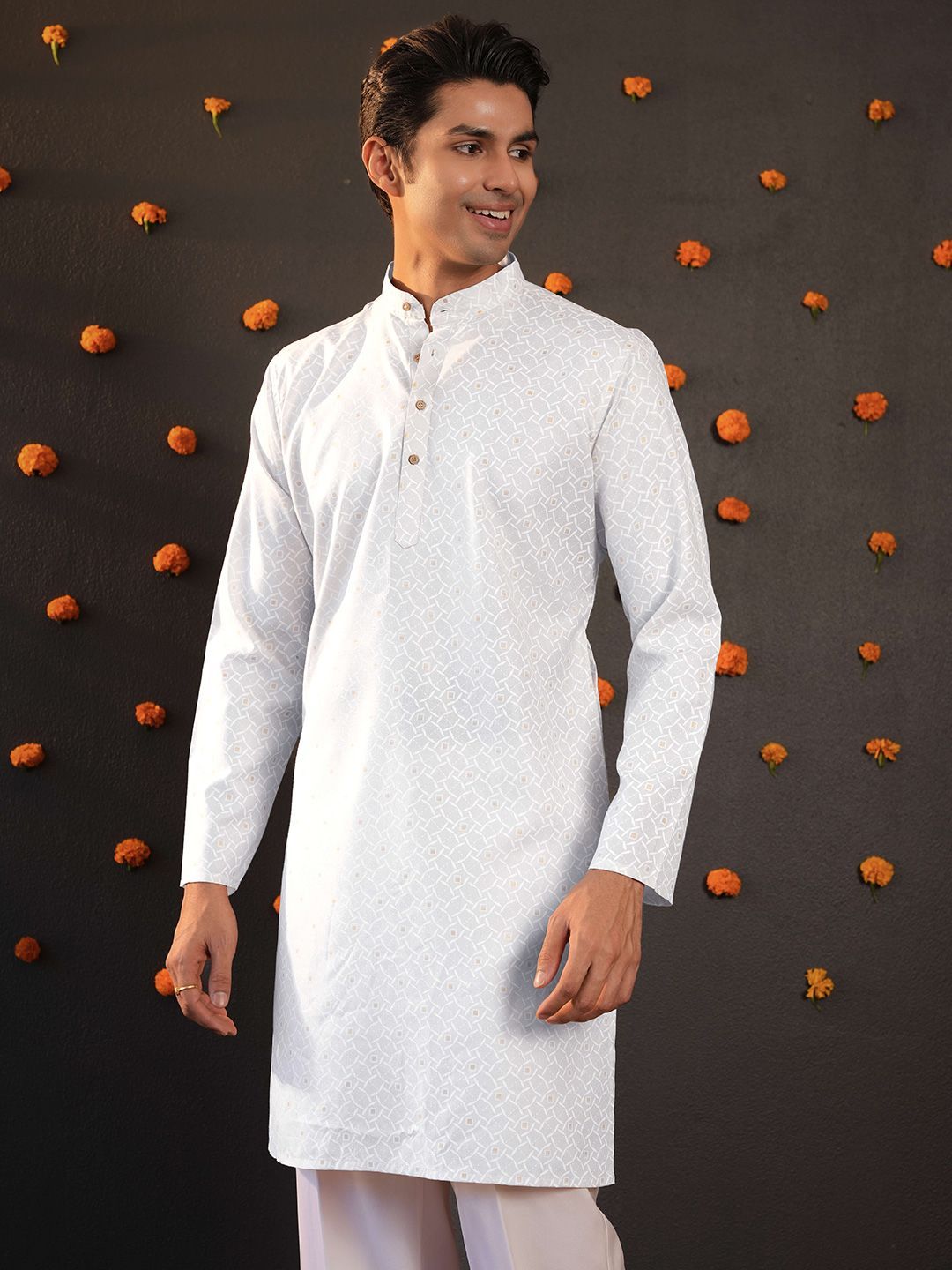 Anouk Printed Mandarin Collar Knee Length Straight Kurta