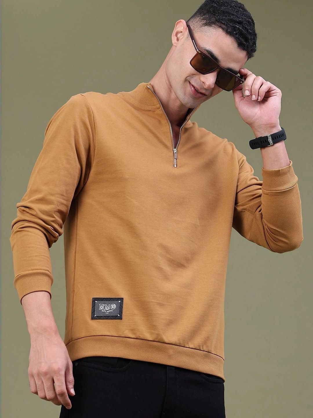 V-Mart Men High Neck T-shirt