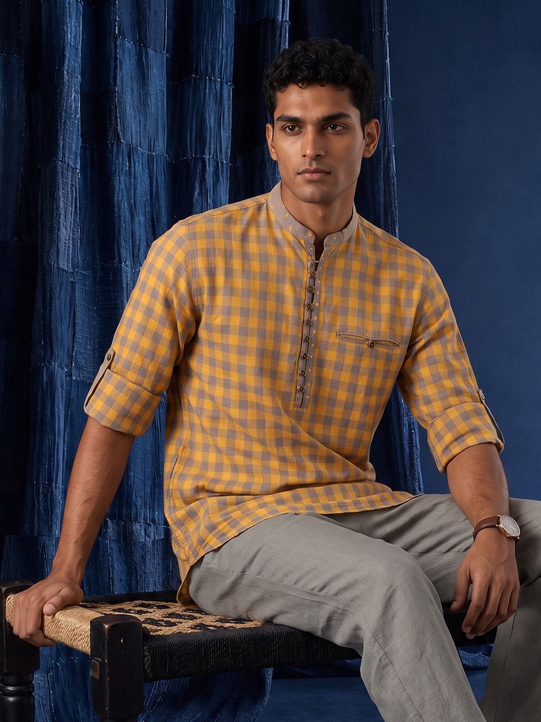 Taavi Woven Legacy Checked Pure Cotton Straight Kurta