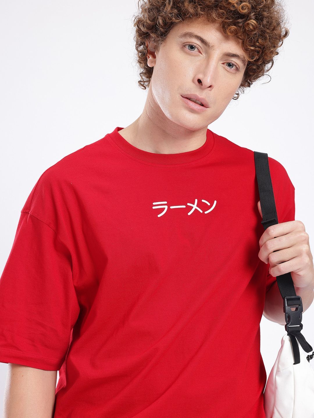 glitchez Men Graphic Printed Oversized T-shirt