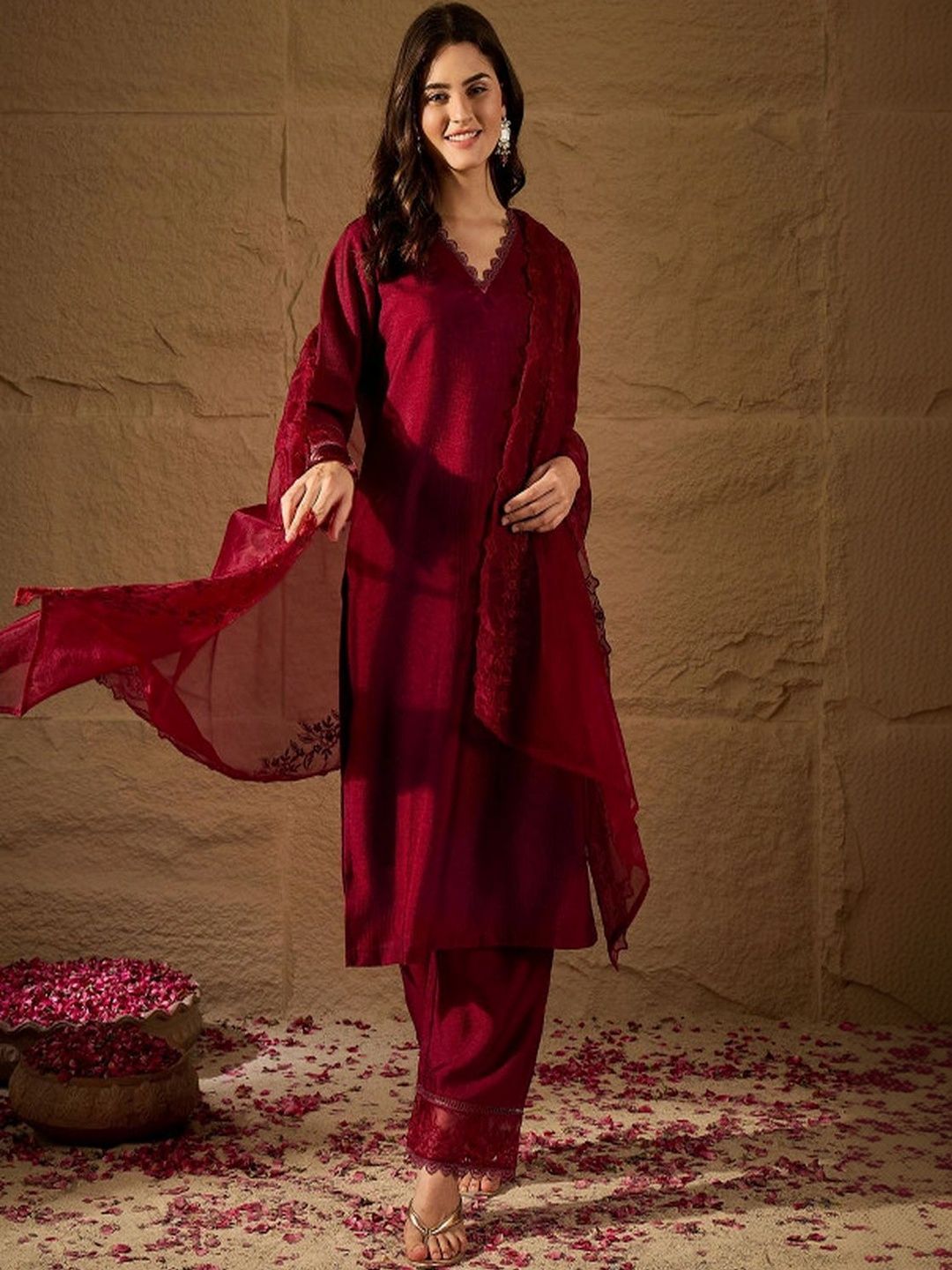 Tankori Women Regular Kurta with Palazzos & With Dupatta