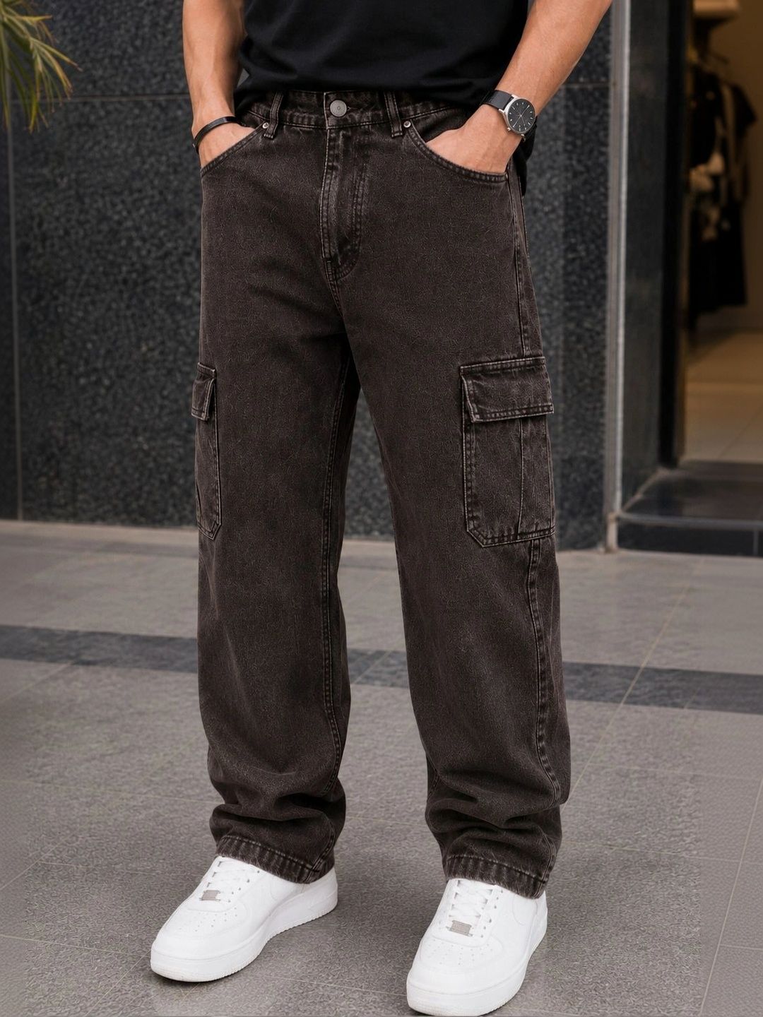 MQ Denim Men Straight Fit Mid-Rise Low Distress Jeans
