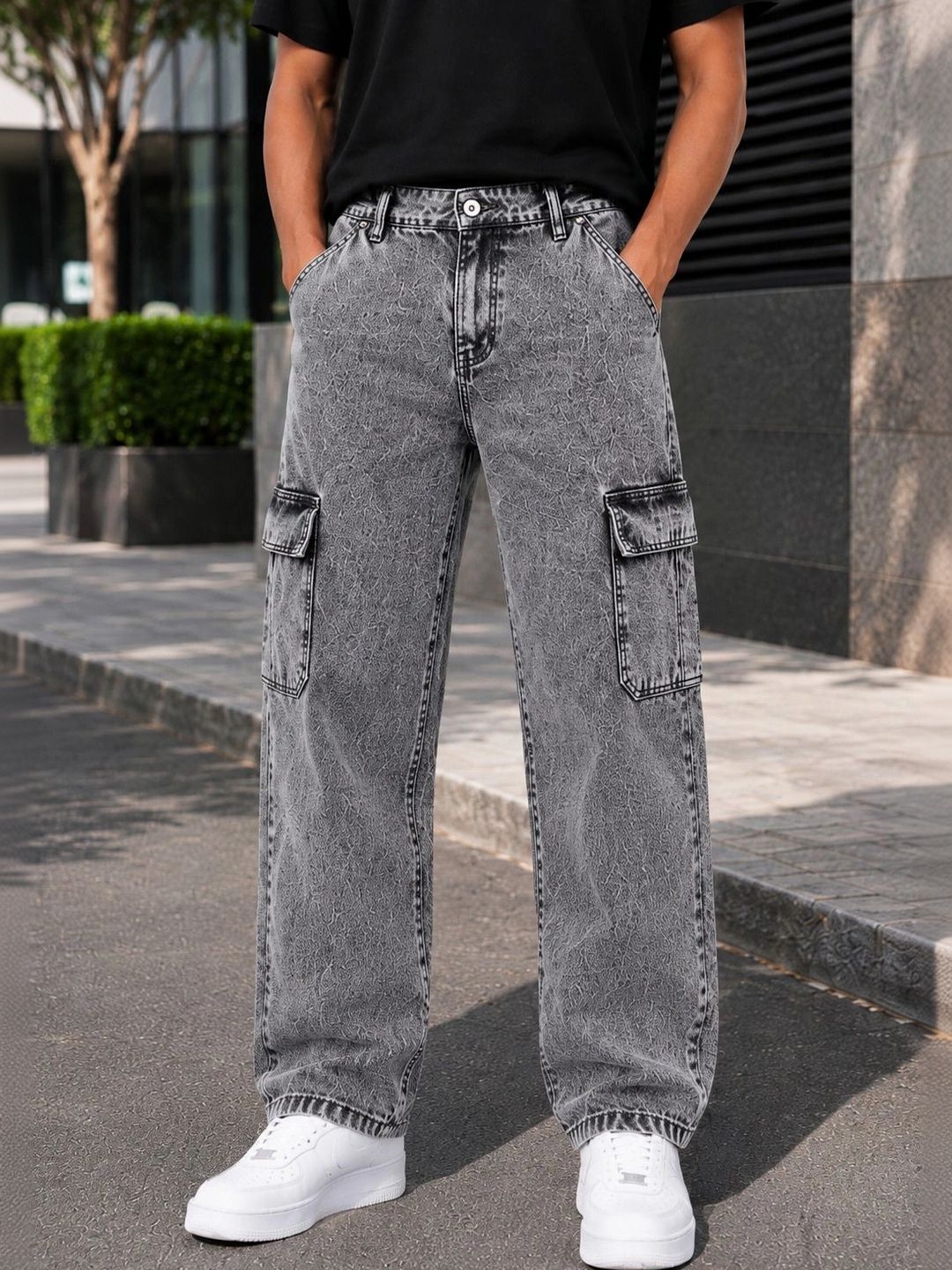 MQ Denim Men Straight Fit Mid-Rise Jeans