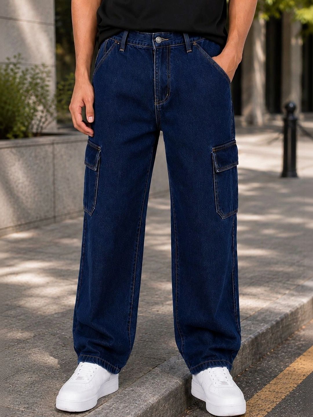 MQ Denim Men Straight Fit Mid-Rise Jeans
