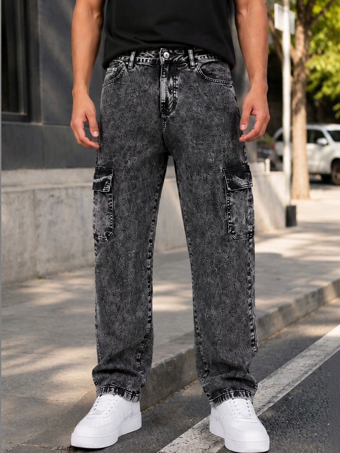 MQ Denim Men Straight Fit Mid-Rise Jeans
