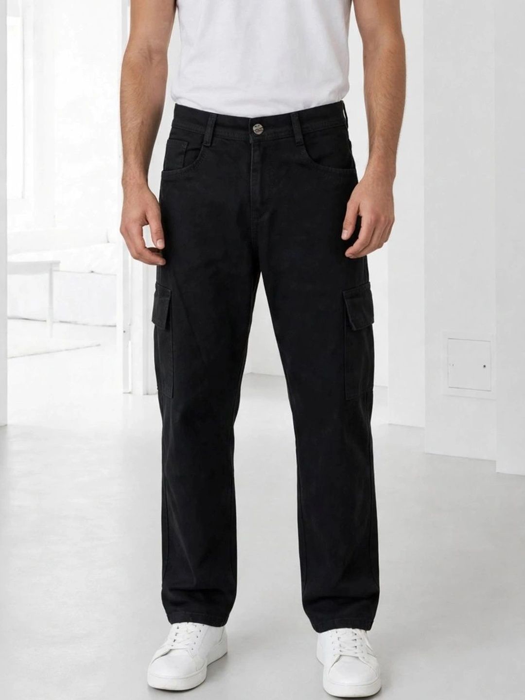 SZN Men Classic Relaxed Fit Mid-Rise Stretchable Jeans