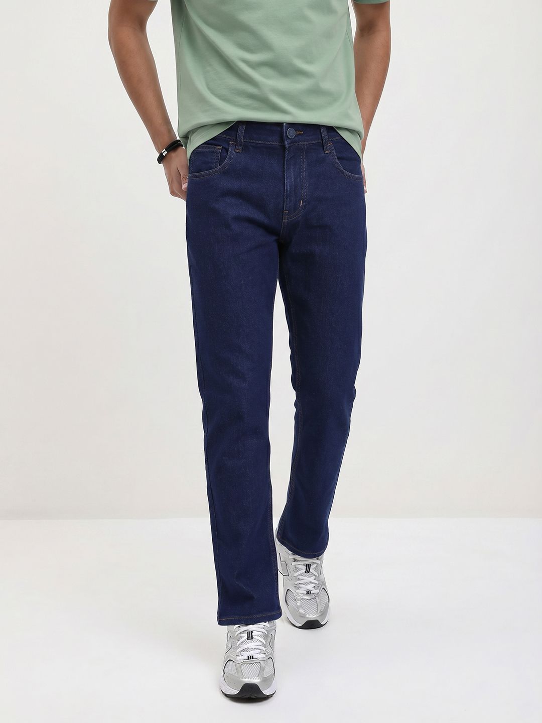 The Roadster Life Co. Men Straight Fit Stretchable Jeans