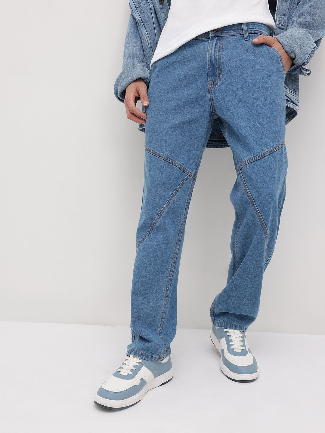 The Roadster Life Co. Men Panelled Mid-Rise Straight Fit Pure Cotton Jeans