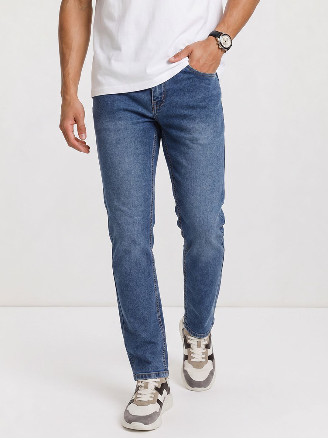 The Roadster Life Co. Men Slim Fit Heavy Fade Jeans