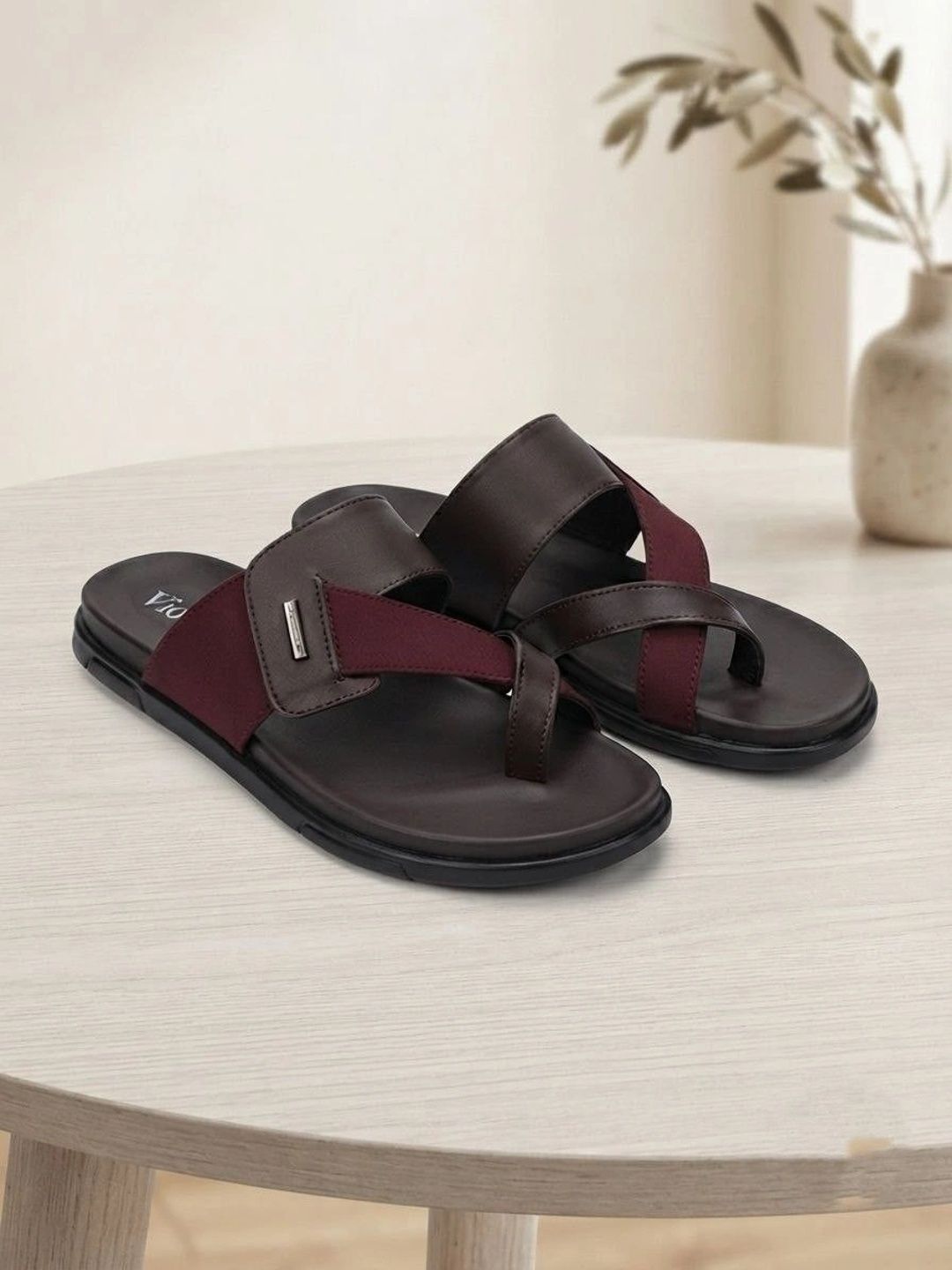 Viora Men Thong Flip-Flops