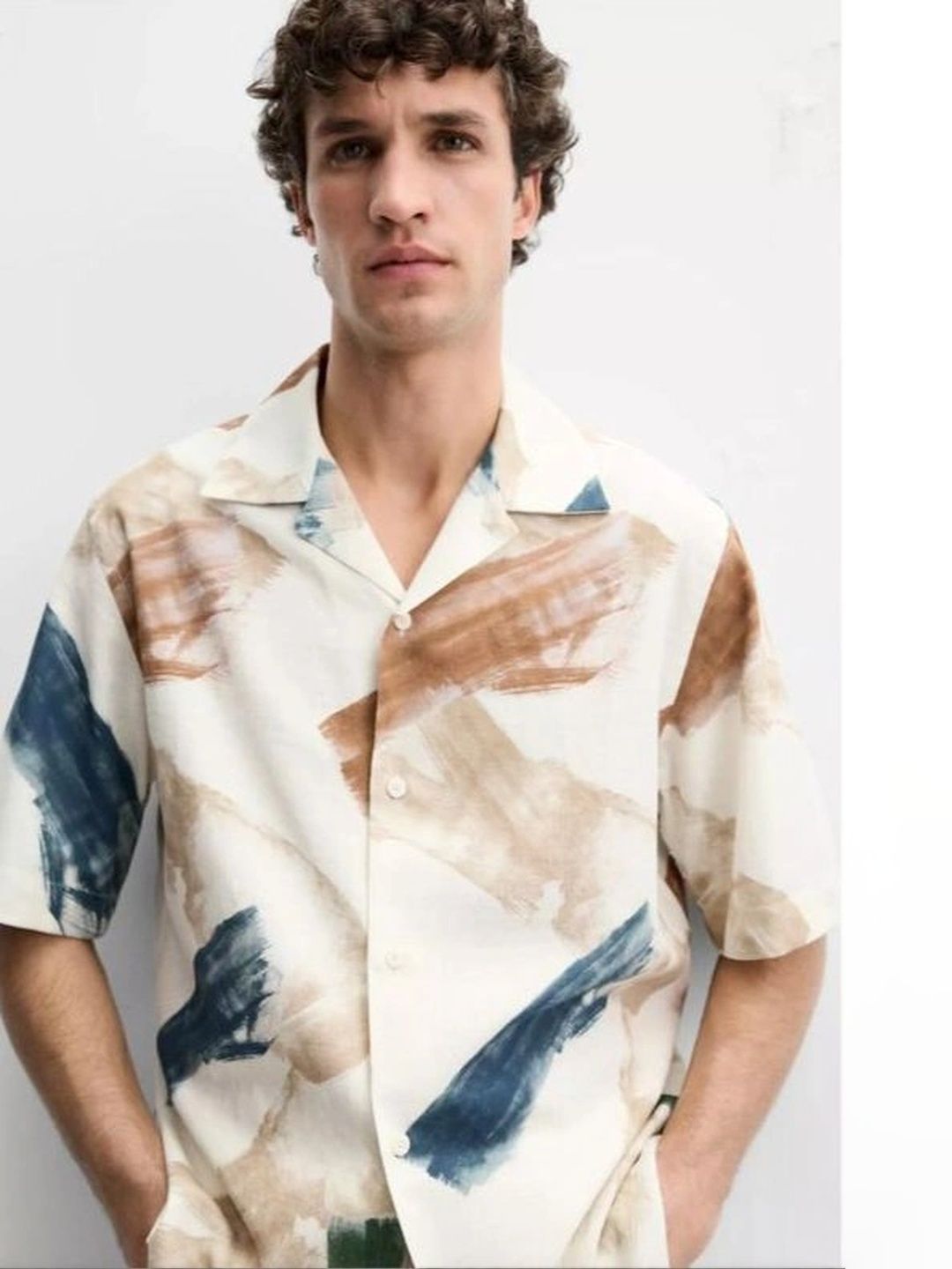 Mihit Men Relaxed Printed Casual Shirt