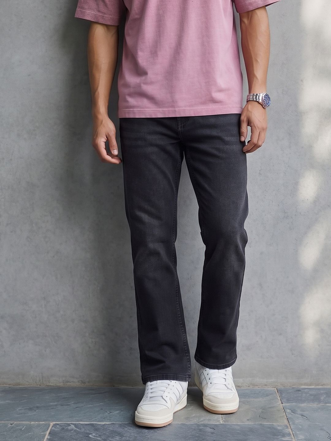 Roadster Men Regular Fit Low Distress Jeans