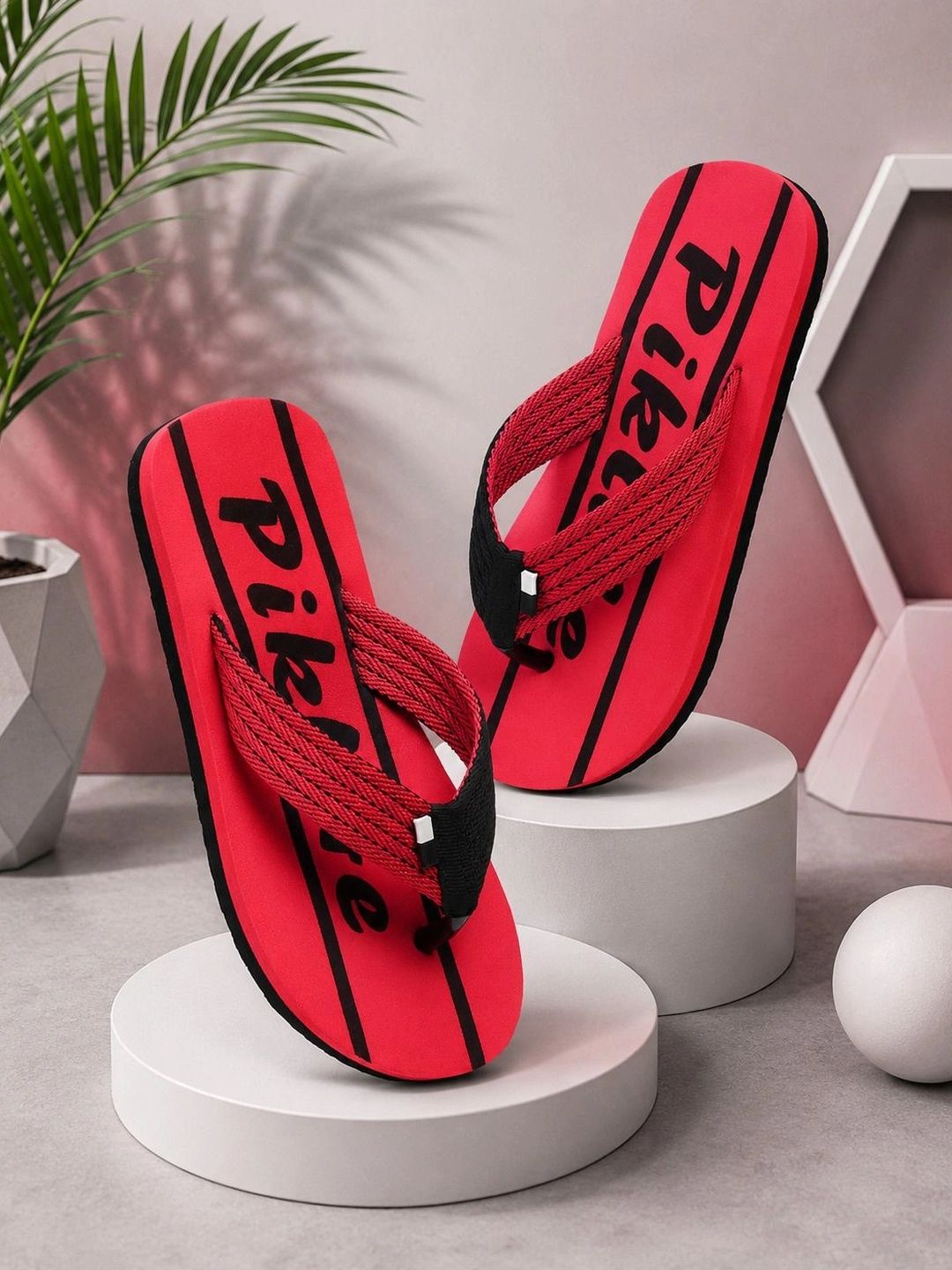 Vahmah Men Printed Thong Flip-Flops